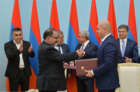 Գիշերը հրկիզել են ընդդիմադիր բլոգեր Արմեն Ալեքսանյանի մեքենան