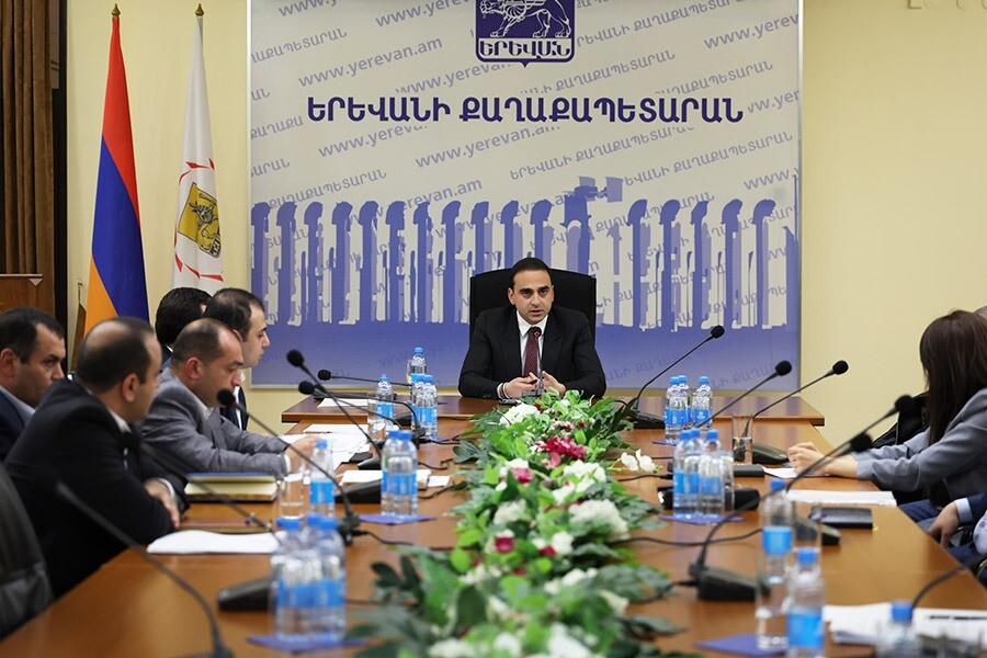 Երևանի քաղաքապետը հայտարարել է ընդդիմության հասցեին սպառնալիքներ